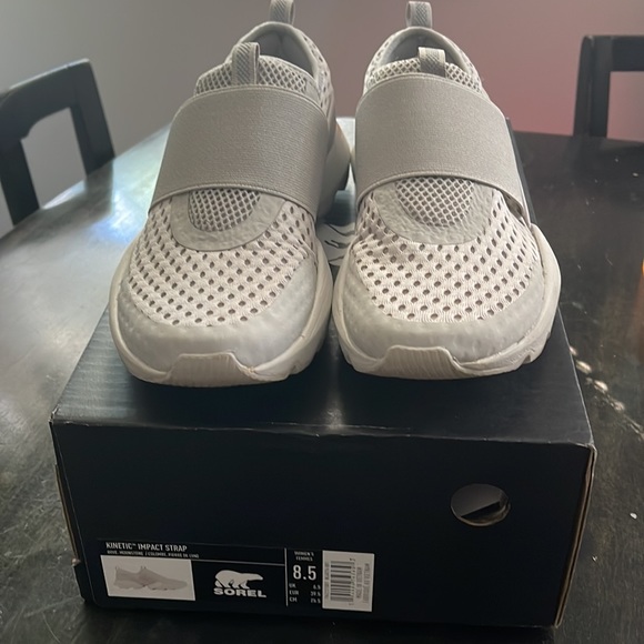 Sorel Sneaker - Picture 2 of 5